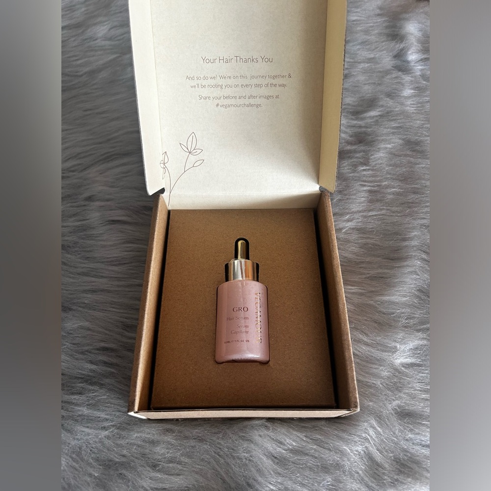 NEW - VEGAMOUR Gro Hair Serum.
